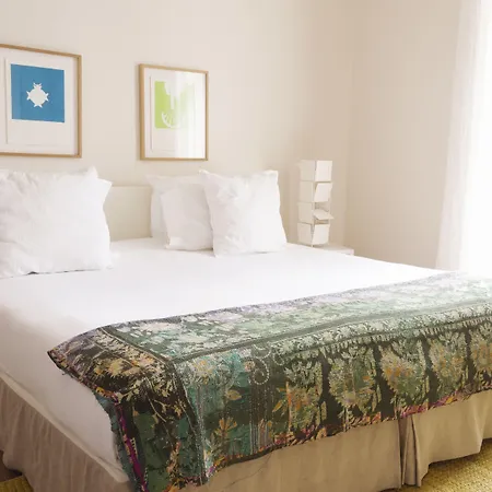 게스트하우스 Casa Janelas Com Vista 4*