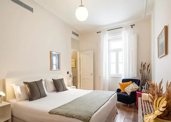 Pensionat Casa Janelas Com Vista Lisboa